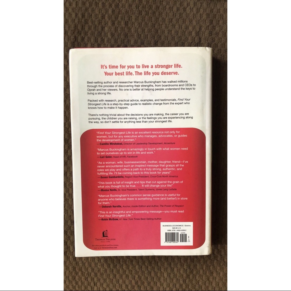👋🏽DONATING SOON👋🏽 Assortment of books-set of 4 - Picture 8 of 8